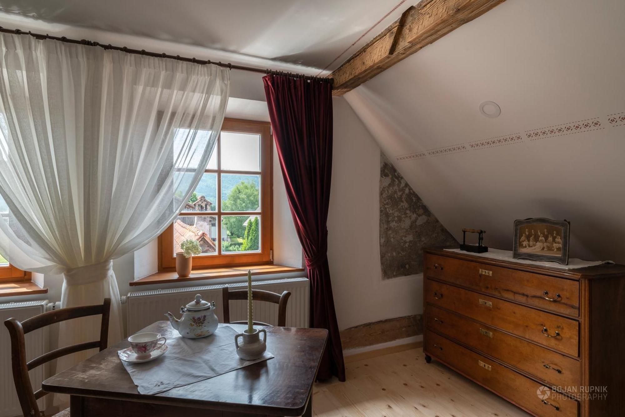 Notranjska Hisa - Traditional Country House, Close To The World Attraction Cerknica Lake Begunje pri Cerknici Exterior photo