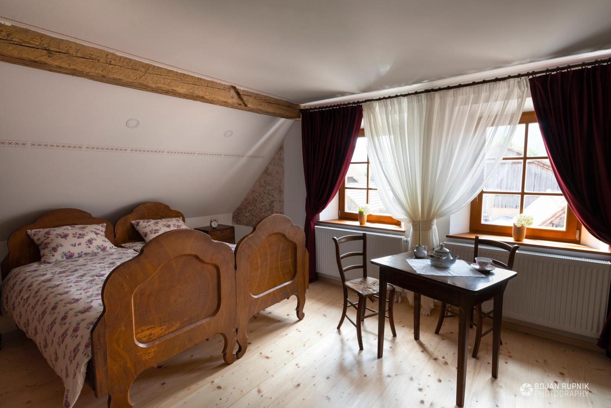 Notranjska Hisa - Traditional Country House, Close To The World Attraction Cerknica Lake Begunje pri Cerknici Exterior photo
