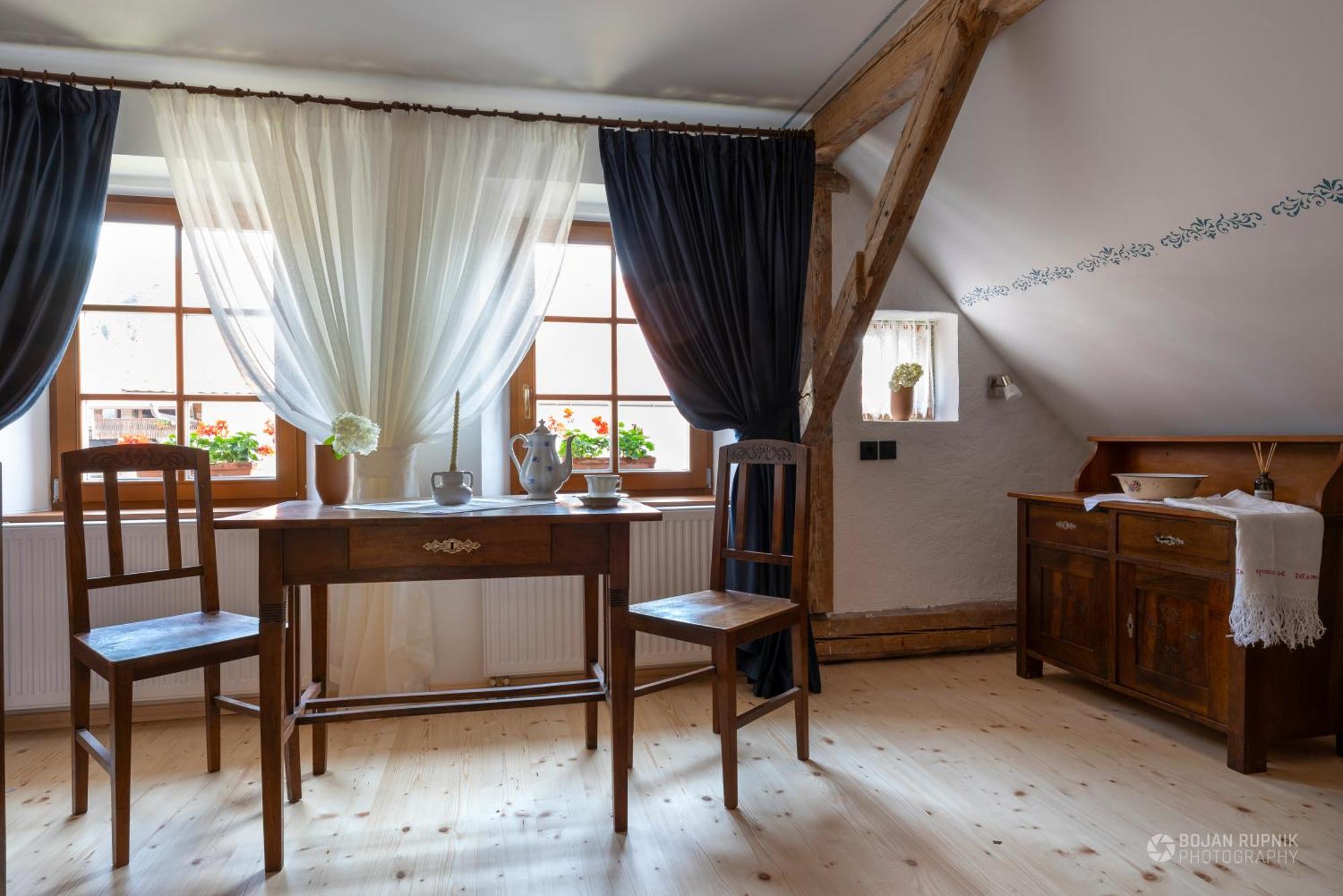 Notranjska Hisa - Traditional Country House, Close To The World Attraction Cerknica Lake Begunje pri Cerknici Exterior photo